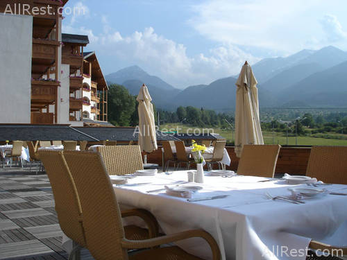 Kempinski Hotel Grand Arena 4